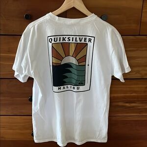 Quiksilver Malibu White Graphic Short Sleeve Tee Size M